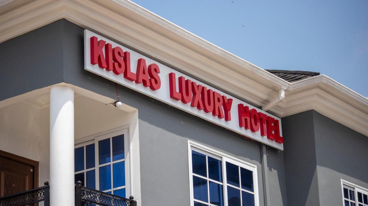 Kislas Luxury Hotel Adenta Exterior foto